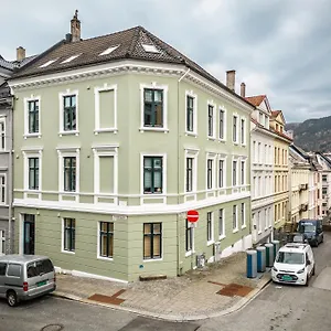  Apartment Rosen